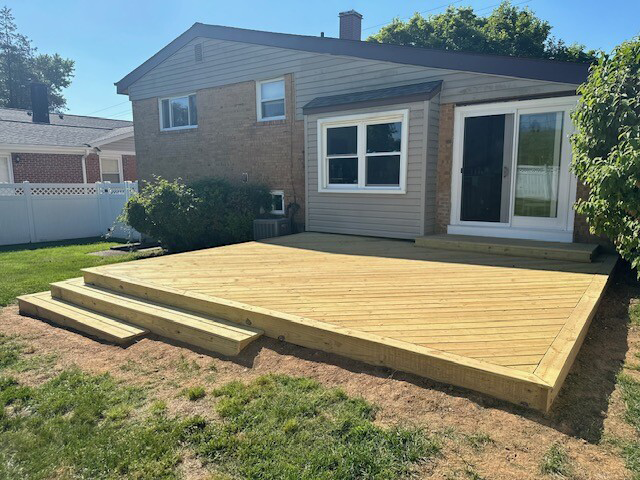 Ground-Level Garden Deck